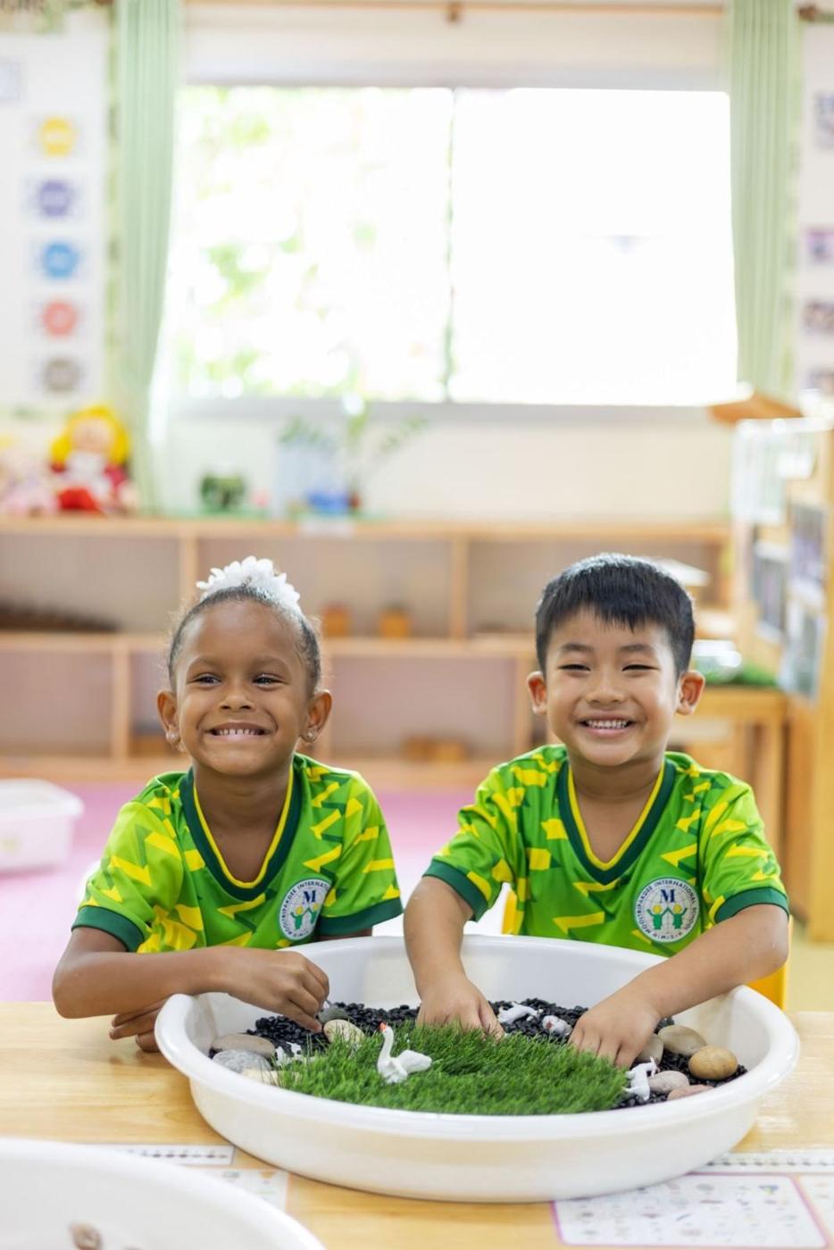Preschool 1 child at sensory play