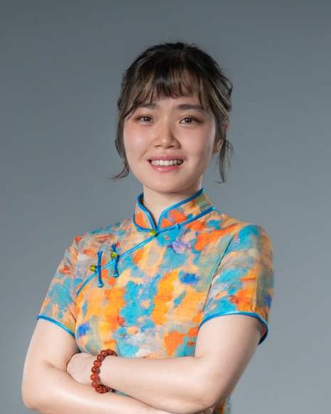Jingqi Xie